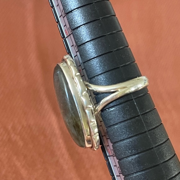 Natural Blue Labradorite
925 Solid Sterling Silver - Picture 5 of 11